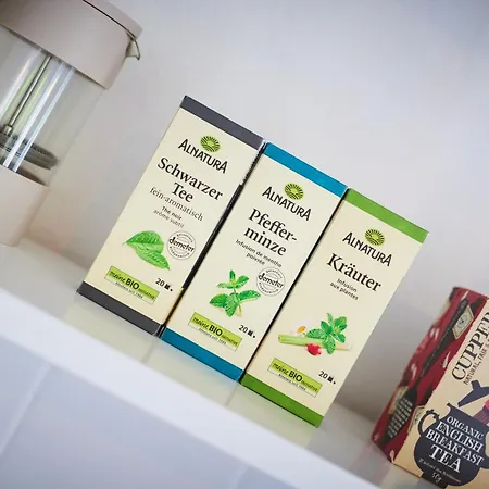 In Zentraler Lage Mit Parkplatz - Nah An Gop, Kliniken, Bali-therme