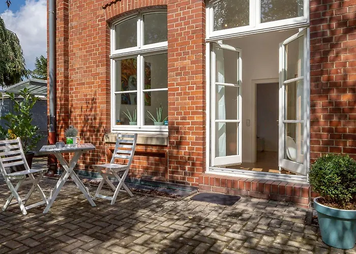 In Zentraler Lage Mit Parkplatz - Nah An Gop, Kliniken, Bali-therme Appartement