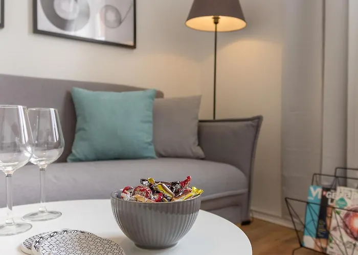 Appartement In Zentraler Lage Mit Parkplatz - Nah An Gop, Kliniken, Bali-therme