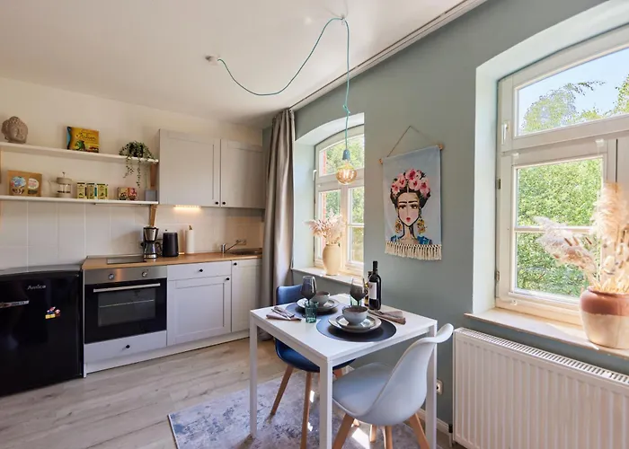 Appartement In Zentraler Lage Mit Parkplatz - Nah An Gop, Kliniken, Bali-therme