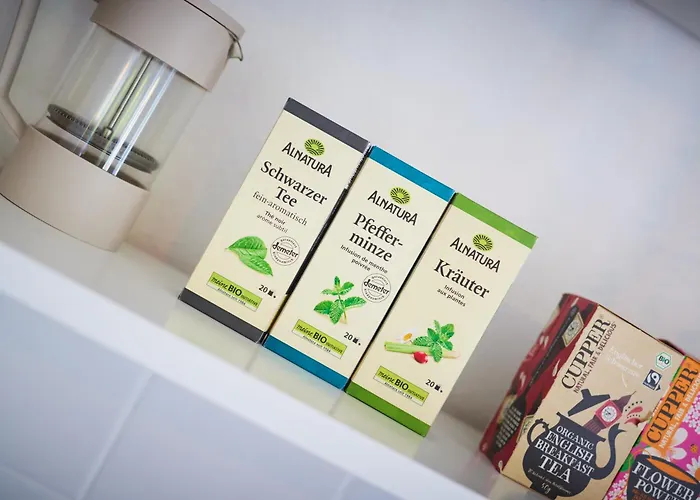 In Zentraler Lage Mit Parkplatz - Nah An Gop, Kliniken, Bali-therme