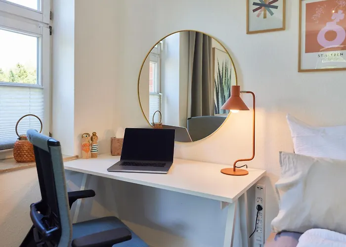 In Zentraler Lage Mit Parkplatz - Nah An Gop, Kliniken, Bali-therme Appartement