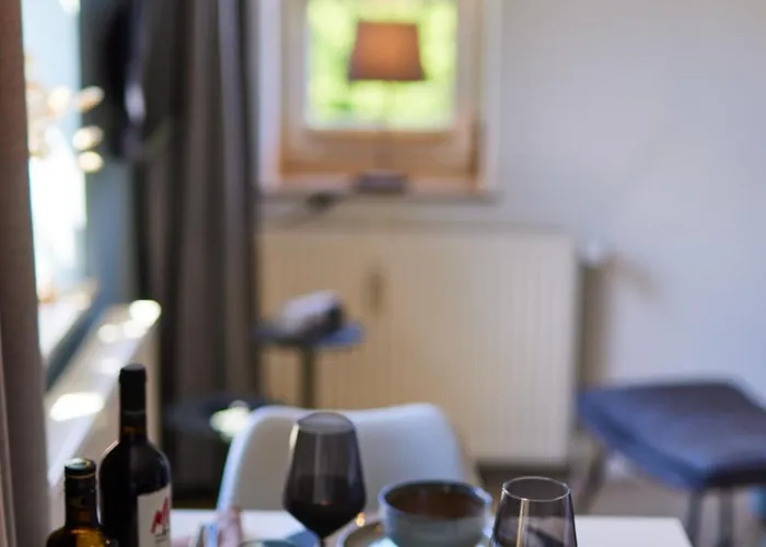 Appartement In Zentraler Lage Mit Parkplatz - Nah An Gop, Kliniken, Bali-therme *